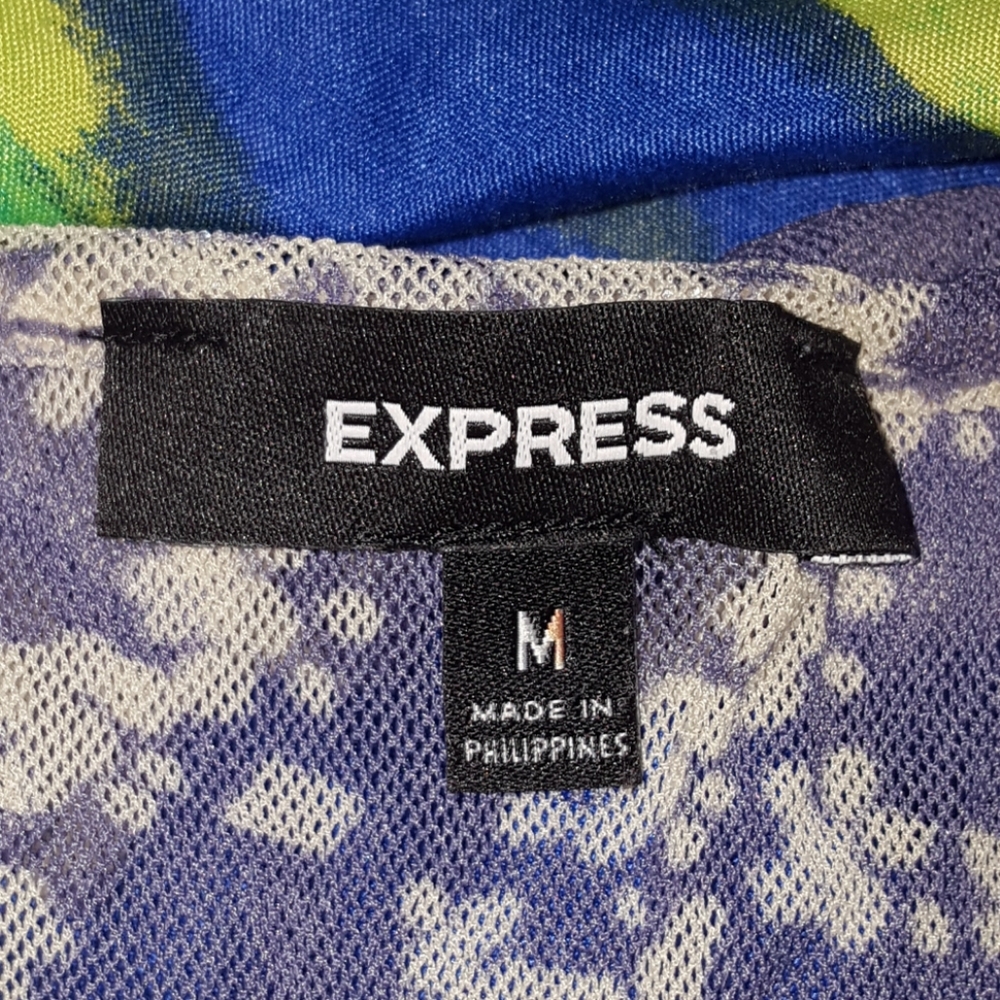 EXPRESS Sheer Floral Ruffle Tank - Picture 3 of 3